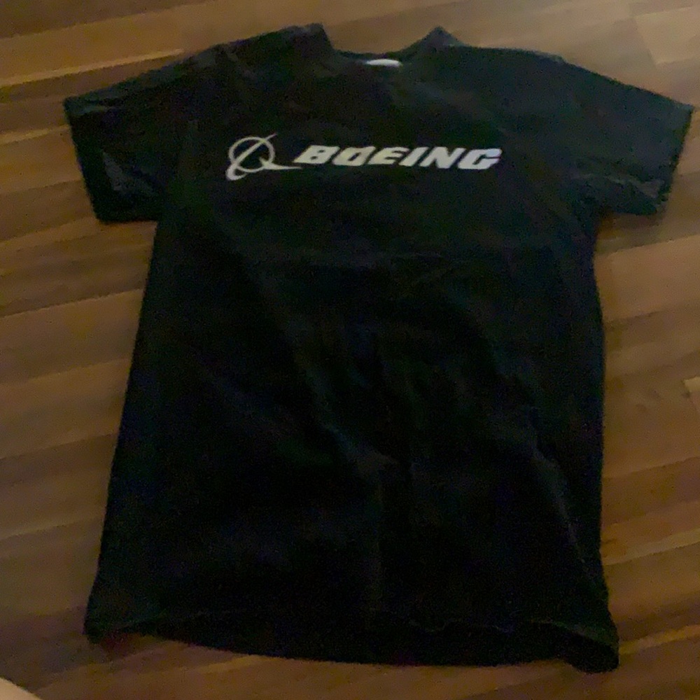 Tee shirt